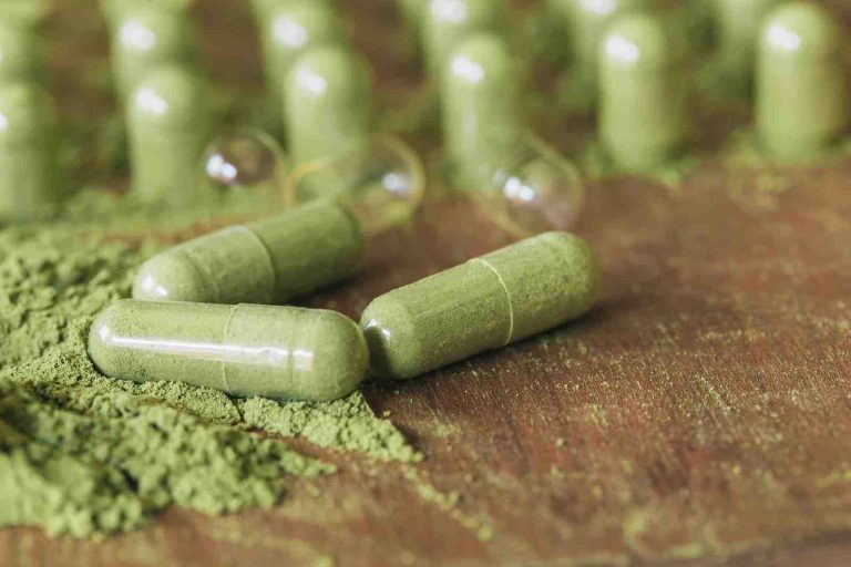 The Ultimate Guide to Finding the Best Kratom Powder Online